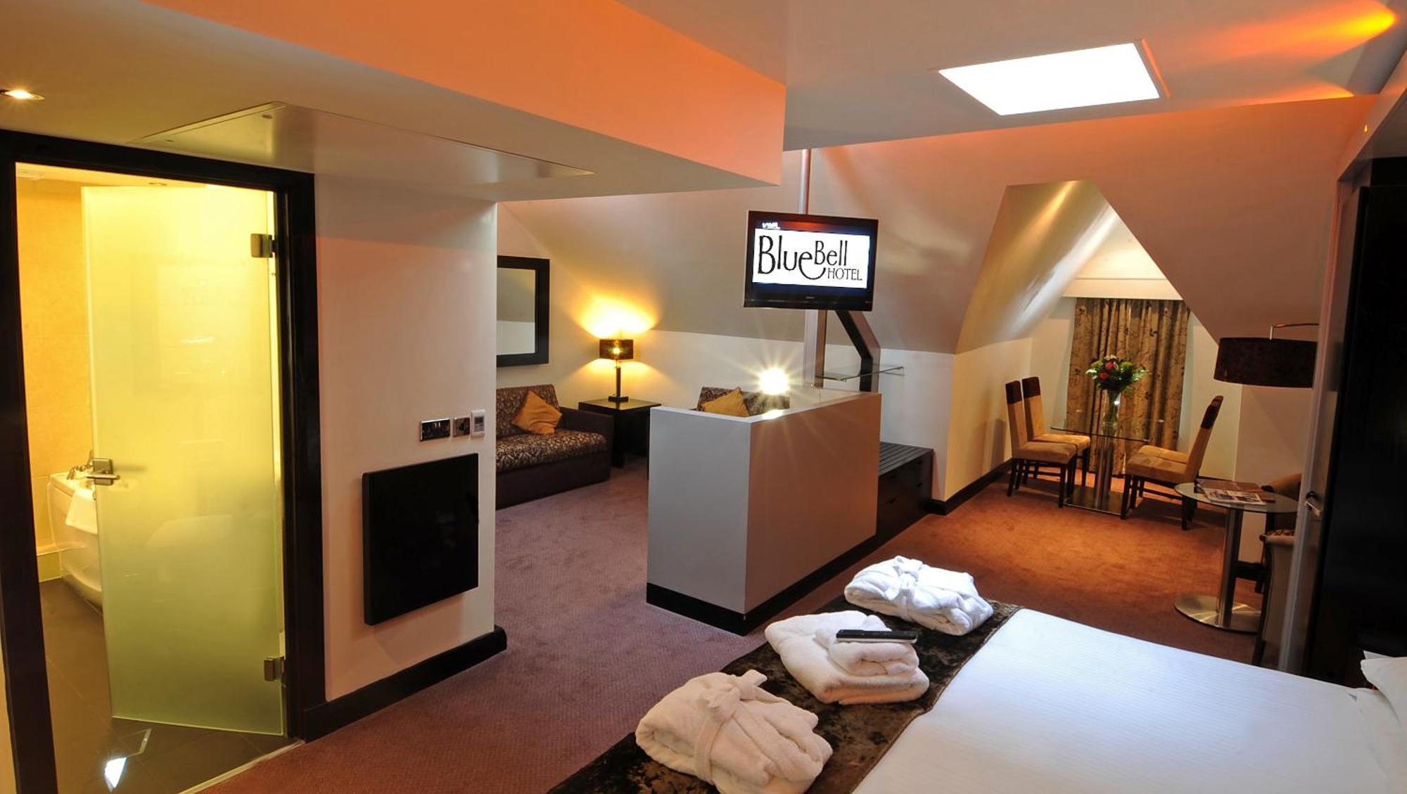 The Bluebell Hotel Neath Esterno foto